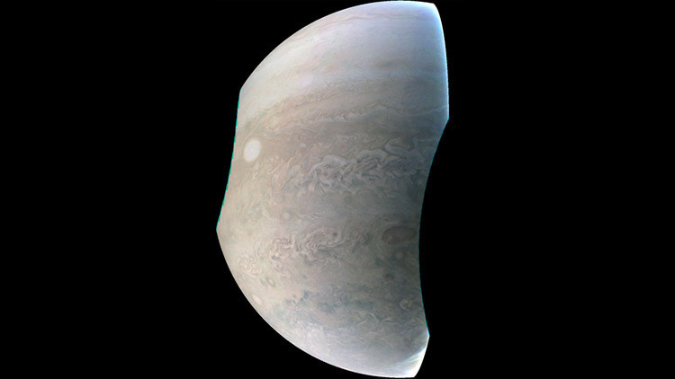 Fotografian Una Perla En Jupiter Del Tamano De La Tierra Critica