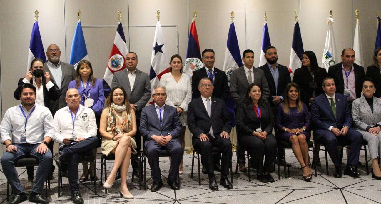 En estas reuniones participaron ministros de agricultura y ambiente de Belice, Costa Rica, El Salvador, Guatemala, Honduras, Nicaragua,  República Dominicana y Panamá.