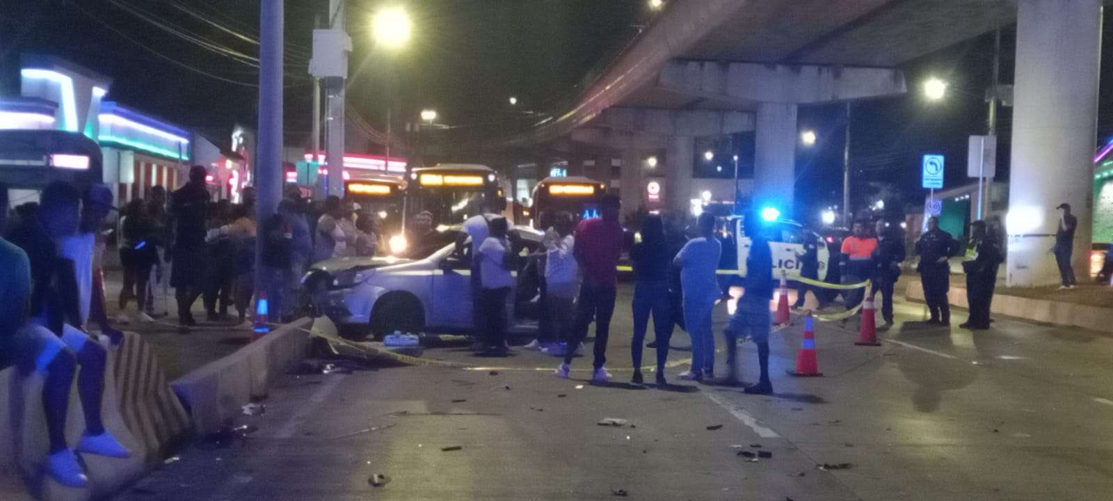 Escena del accidente de tránsito. Foto:  Alexander Santamaría